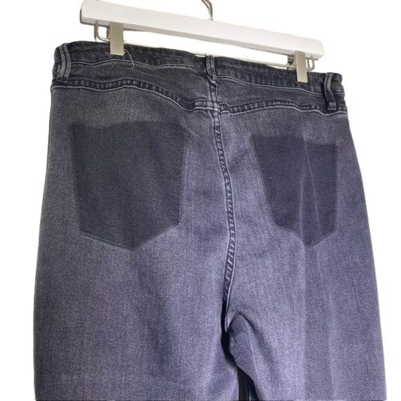 Guess Black Raw Hem Jeans - Picture 5 of 8